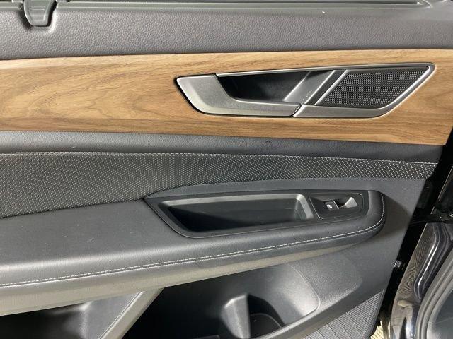 2024 Volkswagen Atlas Vehicle Photo in PHOENIX, AZ 85014-3381