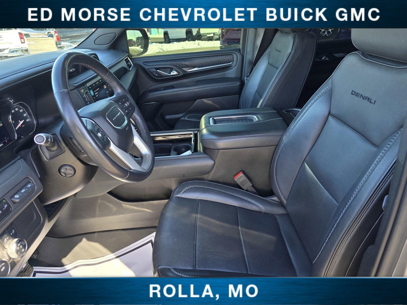 2021 GMC Yukon XL Vehicle Photo in Rolla, MO 65401