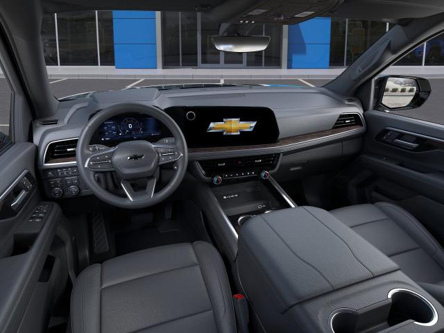 2025 Chevrolet Suburban Vehicle Photo in GILBERT, AZ 85297-0446