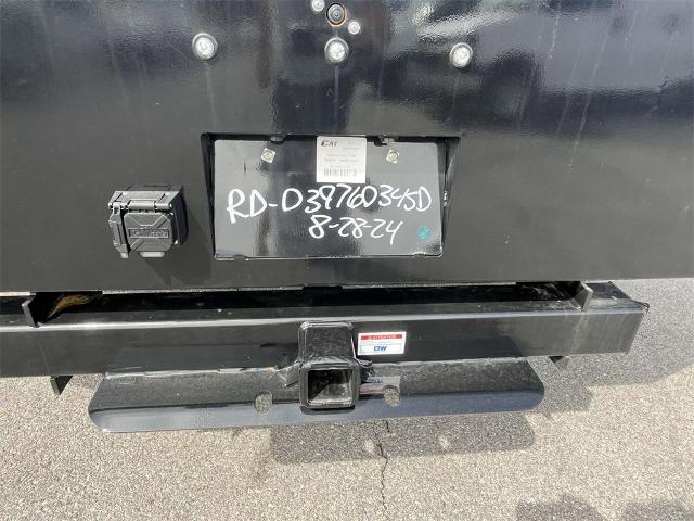 2025 Chevrolet Silverado 3500 HD Chassis Cab Vehicle Photo in ALCOA, TN 37701-3235