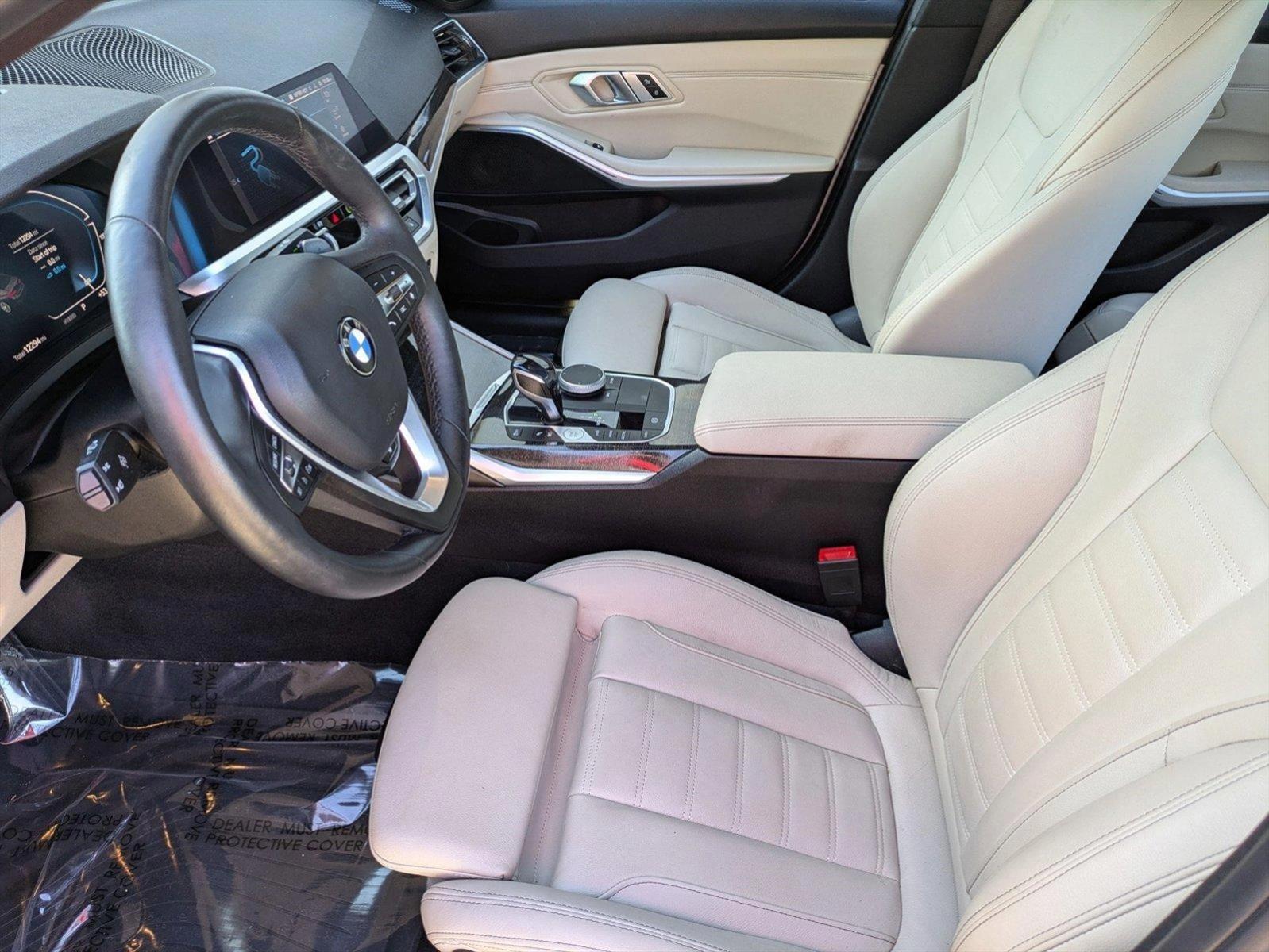 2021 BMW 330e xDrive Vehicle Photo in Tampa, FL 33614