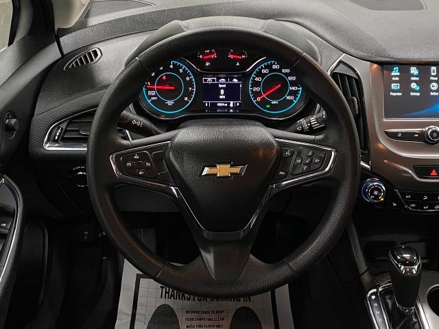 2018 Chevrolet Cruze Vehicle Photo in Appleton, WI 54913