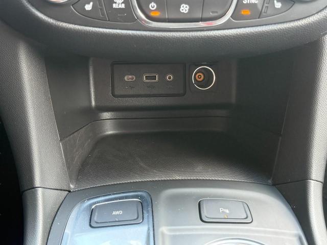 2022 Chevrolet Equinox Vehicle Photo in Appleton, WI 54914