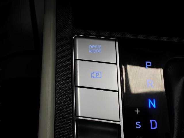 2023 Hyundai ELANTRA Hybrid Vehicle Photo in Appleton, WI 54913