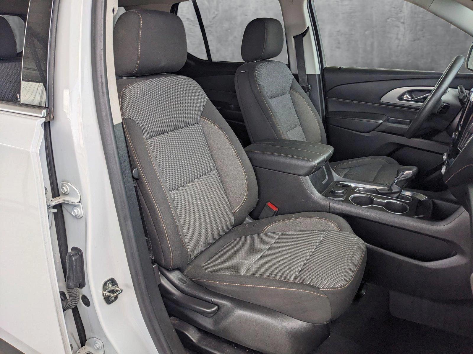 2021 Chevrolet Traverse Vehicle Photo in HOUSTON, TX 77034-5009