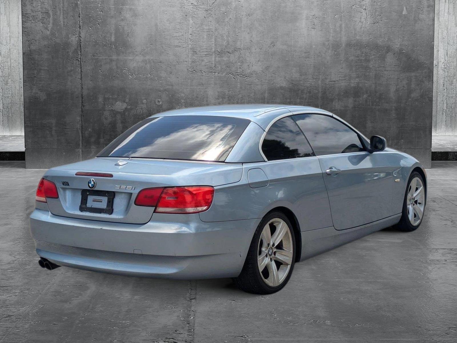 2010 BMW 3 Series Vehicle Photo in GREENACRES, FL 33463-3207