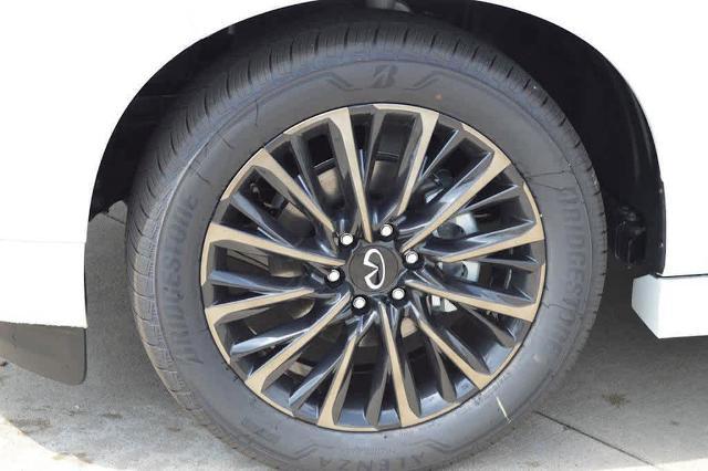 2025 INFINITI QX80 Vehicle Photo in Houston, TX 77090