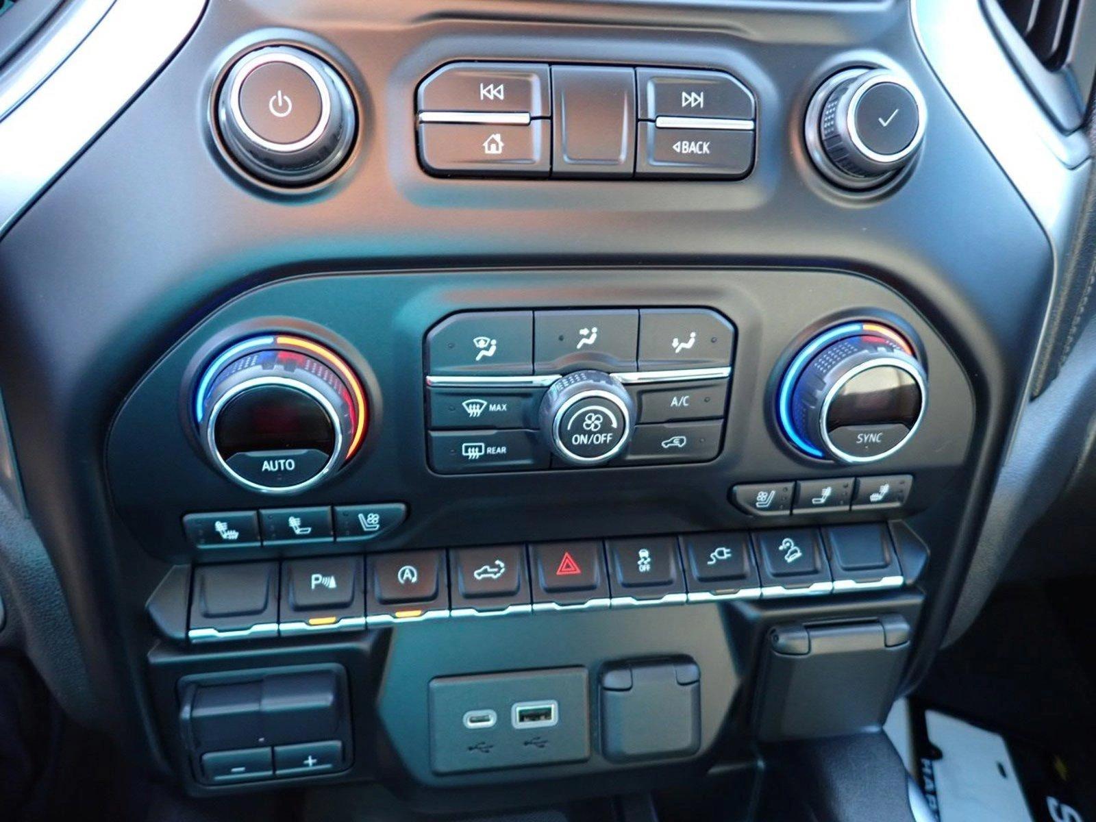 2021 Chevrolet Silverado 1500 Vehicle Photo in DENVER, CO 80221-3610