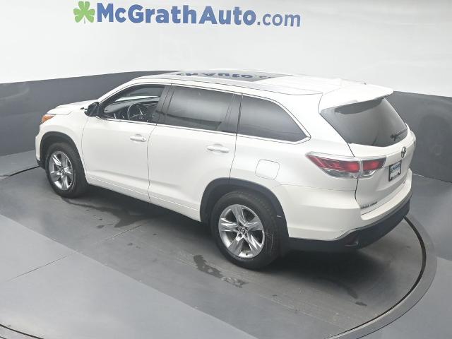 2016 Toyota Highlander Vehicle Photo in Cedar Rapids, IA 52402