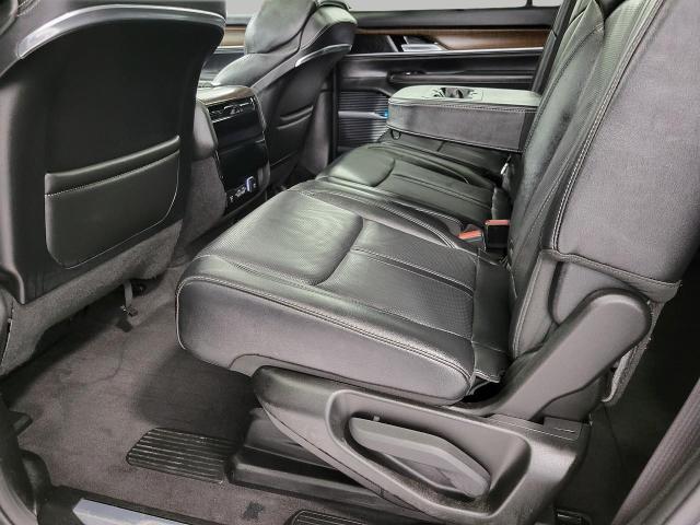 2022 Jeep Grand Wagoneer Vehicle Photo in Kaukauna, WI 54130