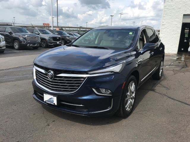 2023 Buick Enclave Vehicle Photo in GREEN BAY, WI 54303-3330