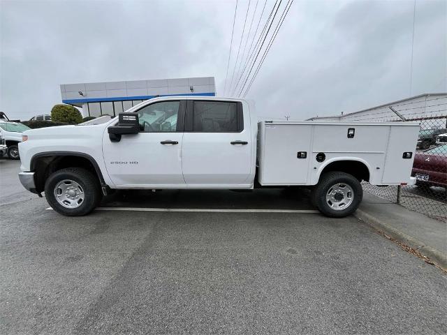 2024 Chevrolet Silverado 2500 HD Vehicle Photo in ALCOA, TN 37701-3235
