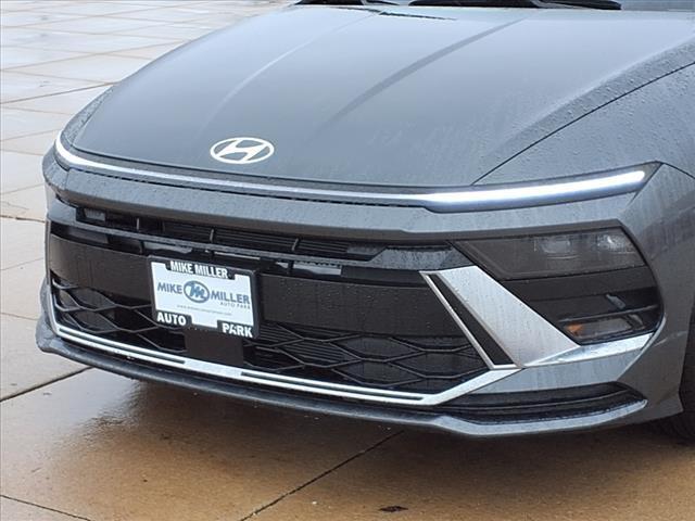 2025 Hyundai SONATA Vehicle Photo in Peoria, IL 61615