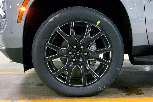 2025 Chevrolet Tahoe Vehicle Photo in KANSAS CITY, MO 64114-4502