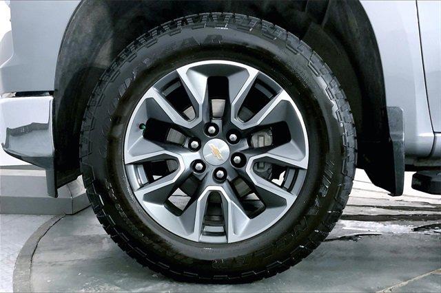 2024 Chevrolet Silverado 1500 Vehicle Photo in KANSAS CITY, MO 64114-4502