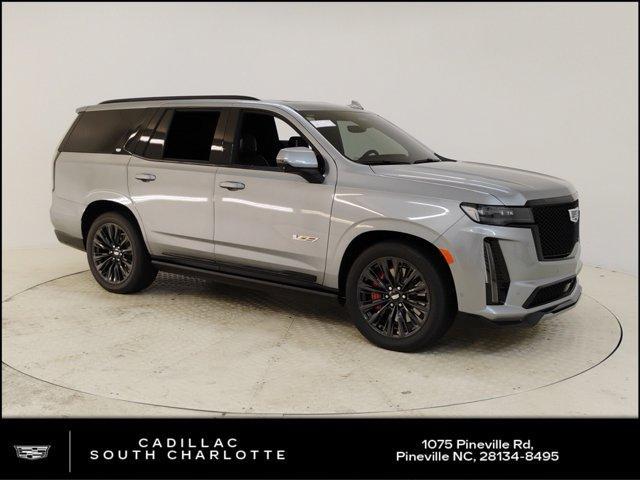 2024 Cadillac Escalade Vehicle Photo in PINEVILLE, NC 28134-8495