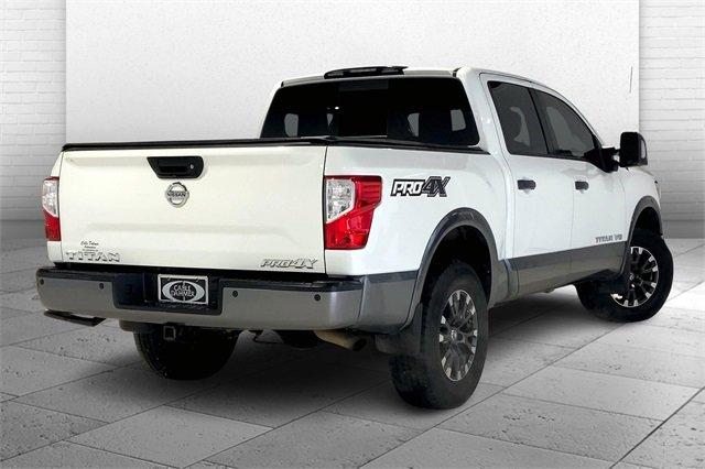 2018 Nissan Titan Vehicle Photo in TOPEKA, KS 66609-0000