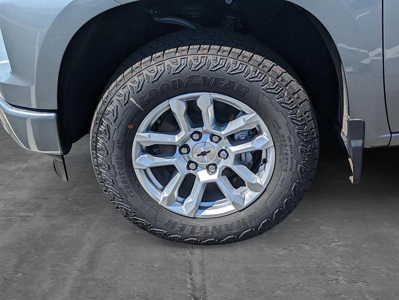 2025 Chevrolet Silverado 1500 Vehicle Photo in GILBERT, AZ 85297-0446