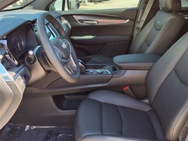 2025 Cadillac XT5 Vehicle Photo in TAMPA, FL 33612-3404