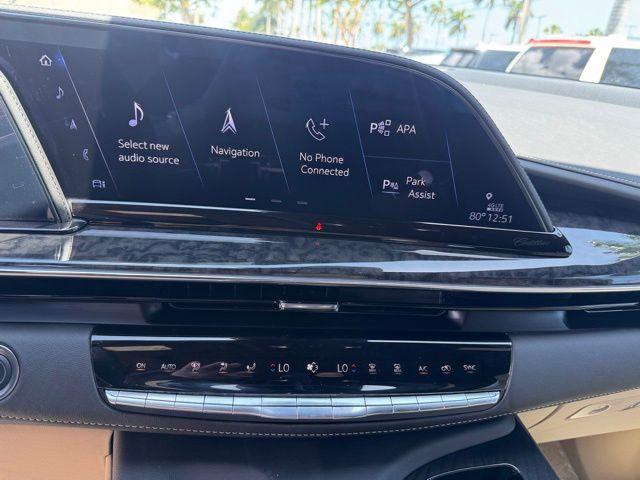 2024 Cadillac Escalade Vehicle Photo in DELRAY BEACH, FL 33483-3294