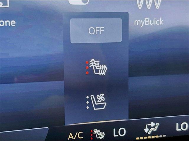 2025 Buick Envision Vehicle Photo in PUYALLUP, WA 98371-4149