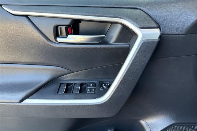 2022 Toyota RAV4 Vehicle Photo in ELK GROVE, CA 95757-8703
