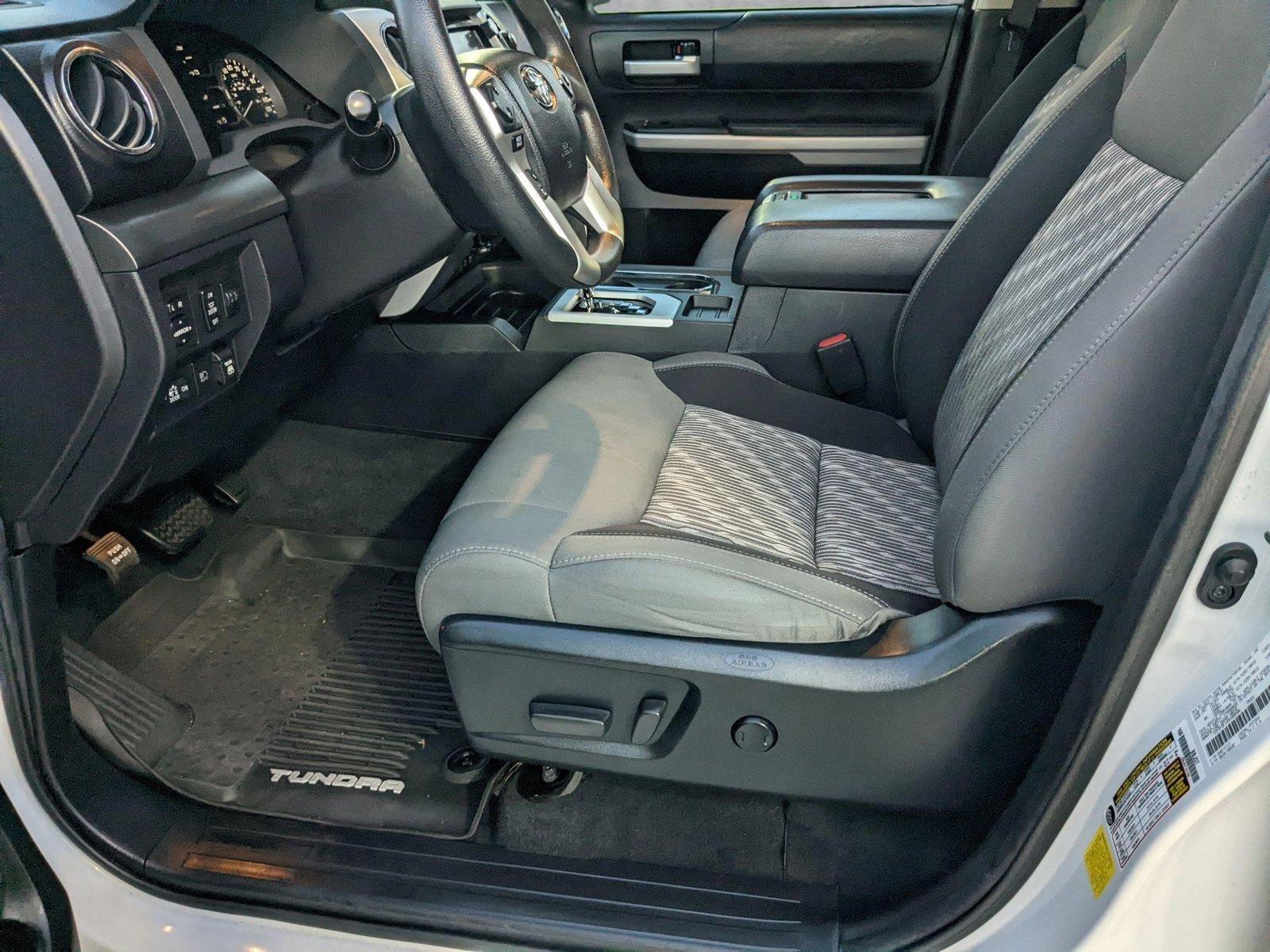 2021 Toyota Tundra 4WD Vehicle Photo in Davie, FL 33331