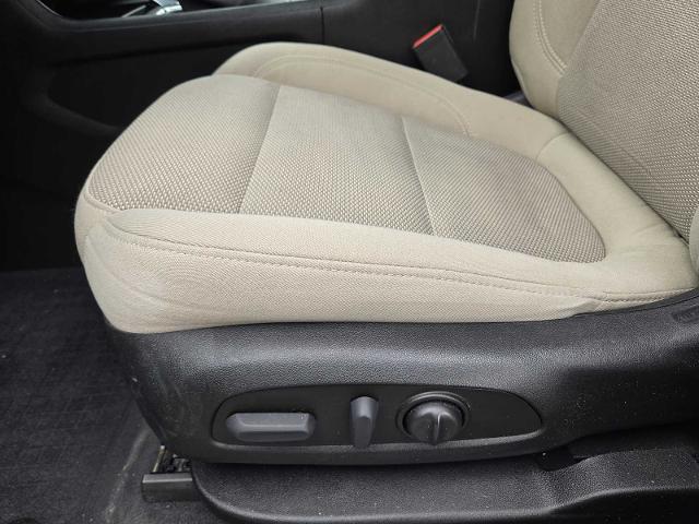 2023 Chevrolet Traverse Vehicle Photo in DENTON, TX 76210-9321