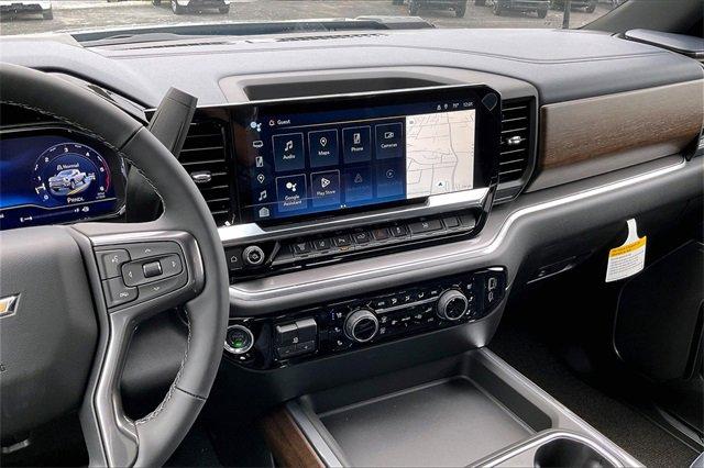 2025 Chevrolet Silverado 3500 HD Vehicle Photo in INDEPENDENCE, MO 64055-1314