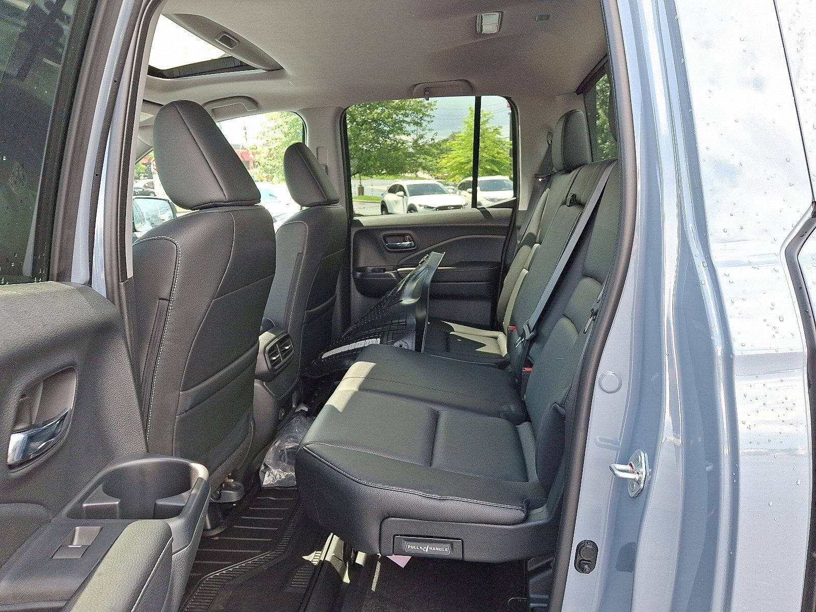 2025 Honda Ridgeline Vehicle Photo in Harrisburg, PA 17111