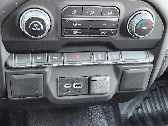 2025 Chevrolet Silverado 1500 Vehicle Photo in DENTON, TX 76210-9321