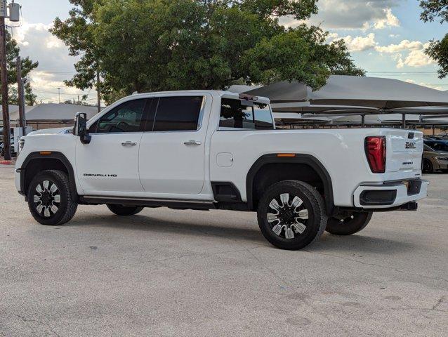 2024 GMC Sierra 2500 HD Vehicle Photo in San Antonio, TX 78230