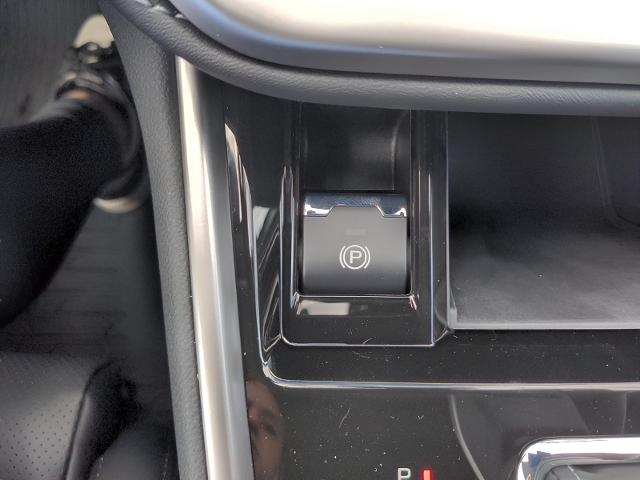 2025 Subaru Outback Vehicle Photo in Green Bay, WI 54304