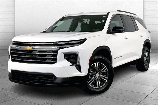 2025 Chevrolet Traverse Vehicle Photo in KANSAS CITY, MO 64114-4502