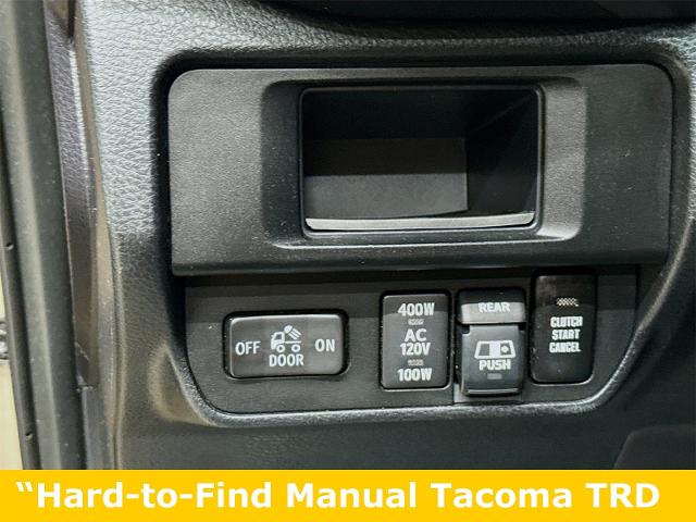 2017 Toyota Tacoma Vehicle Photo in EVERETT, WA 98203-5662