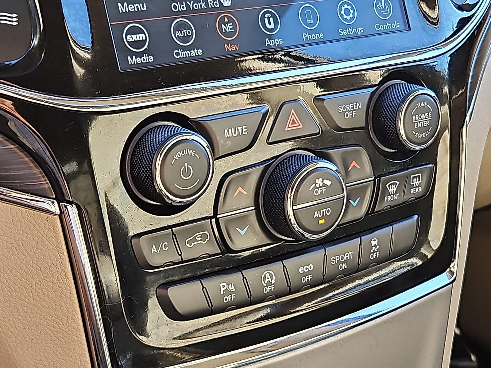 2021 Jeep Grand Cherokee Vehicle Photo in Jenkintown, PA 19046