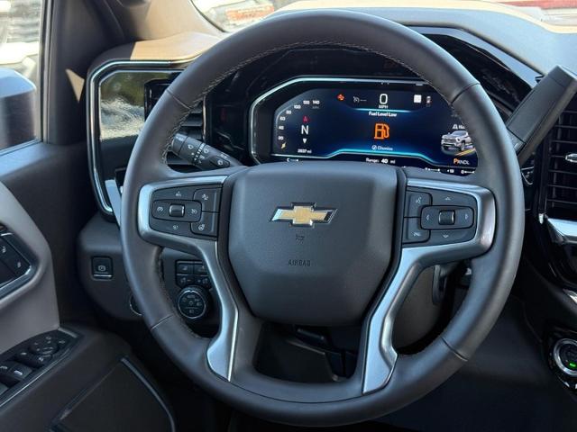 2024 Chevrolet Silverado 2500 HD Vehicle Photo in COLUMBIA, MO 65203-3903