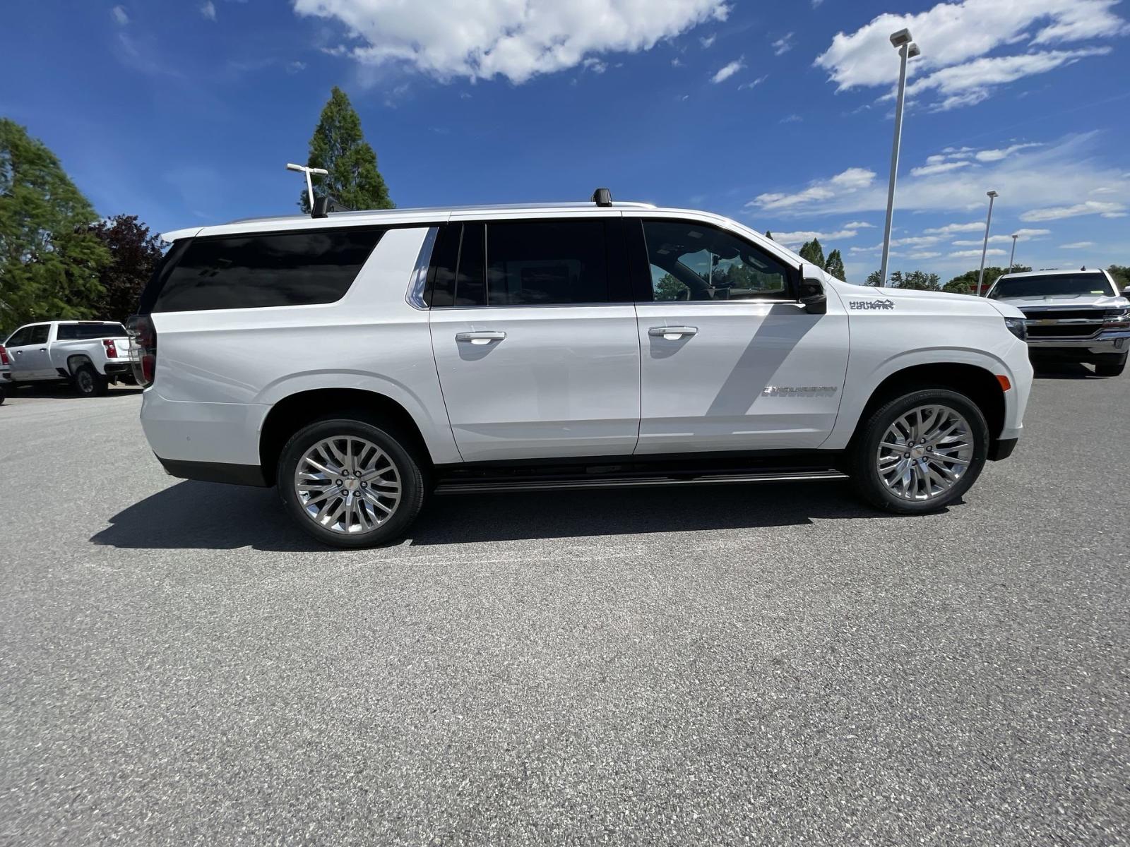 2024 Chevrolet Suburban Vehicle Photo in BENTONVILLE, AR 72712-4322