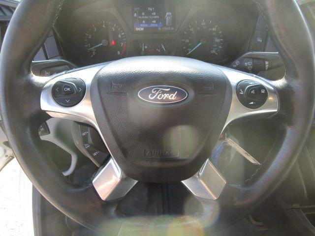 2016 Ford Transit Cutaway Vehicle Photo in Cedar Rapids, IA 52402