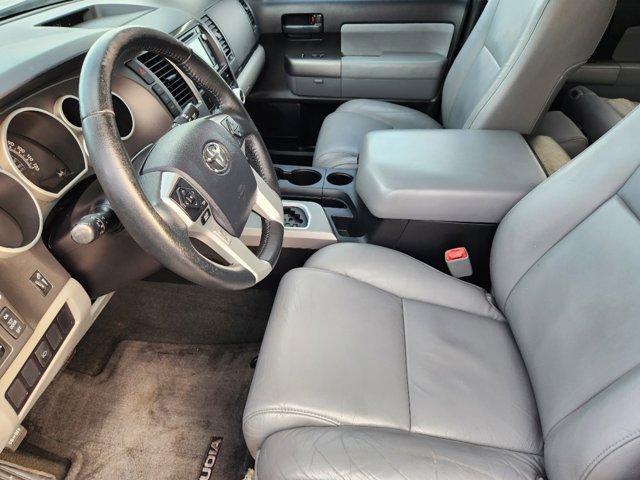 2015 Toyota Sequoia Vehicle Photo in SUGAR LAND, TX 77478-0000