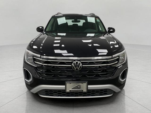 2025 Volkswagen Atlas Vehicle Photo in Appleton, WI 54913