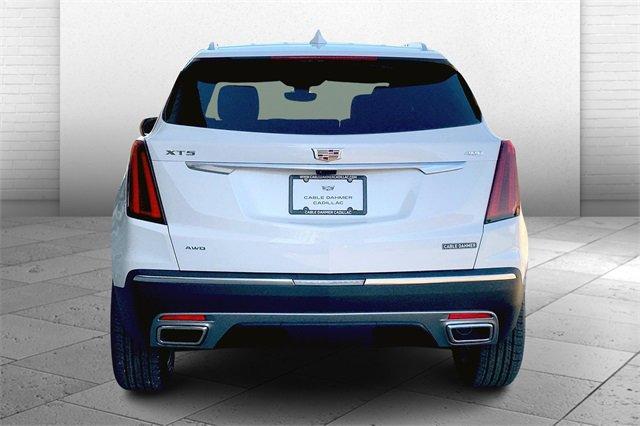 2025 Cadillac XT5 Vehicle Photo in TOPEKA, KS 66609-0000