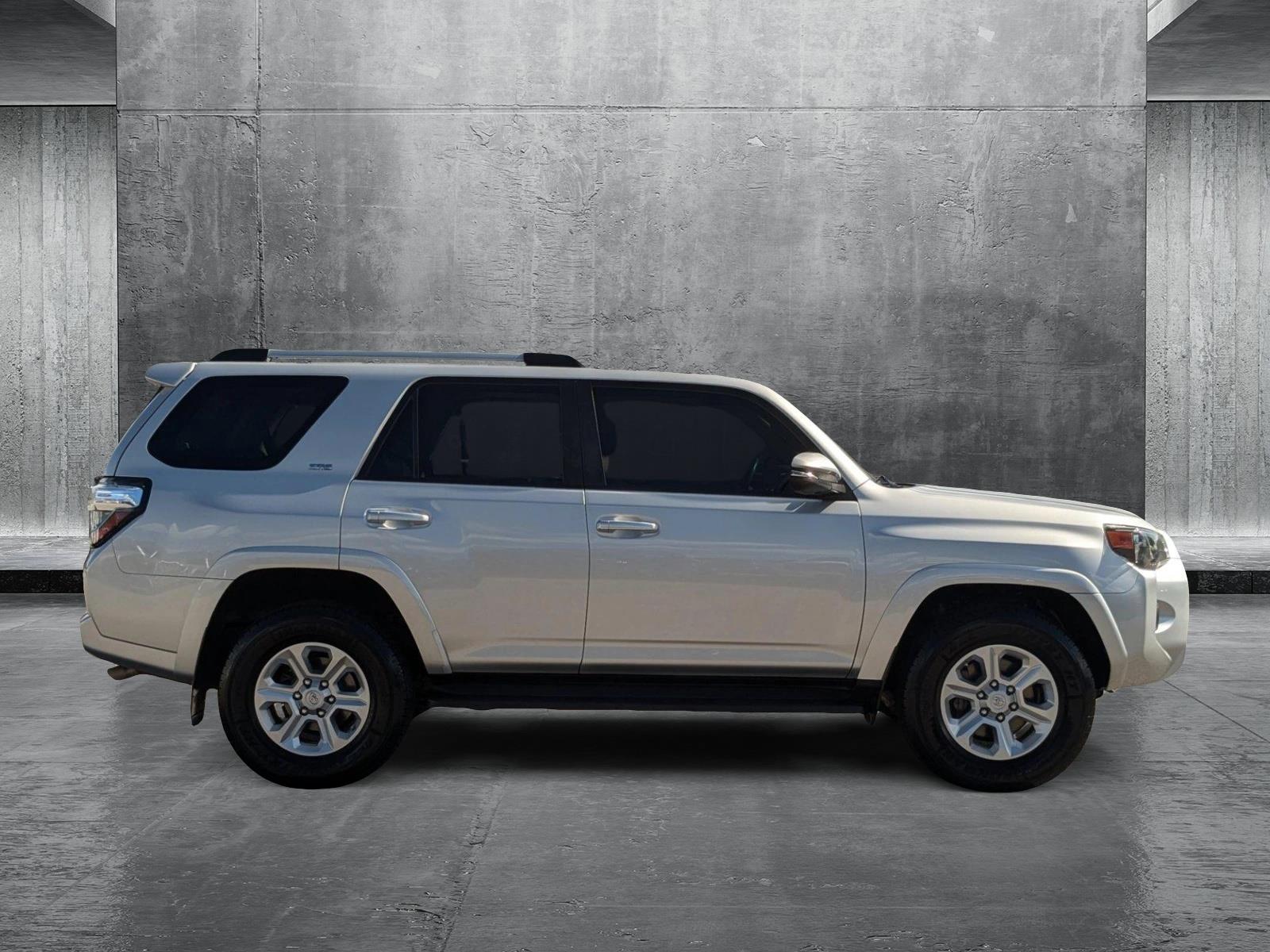 2019 Toyota 4Runner Vehicle Photo in St. Petersburg, FL 33713