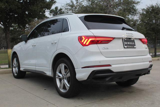 2022 Audi Q3 Vehicle Photo in HOUSTON, TX 77090