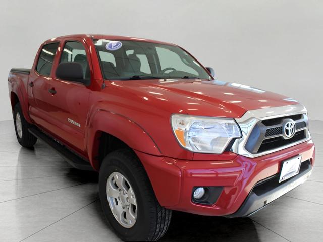 2015 Toyota Tacoma Vehicle Photo in Green Bay, WI 54304