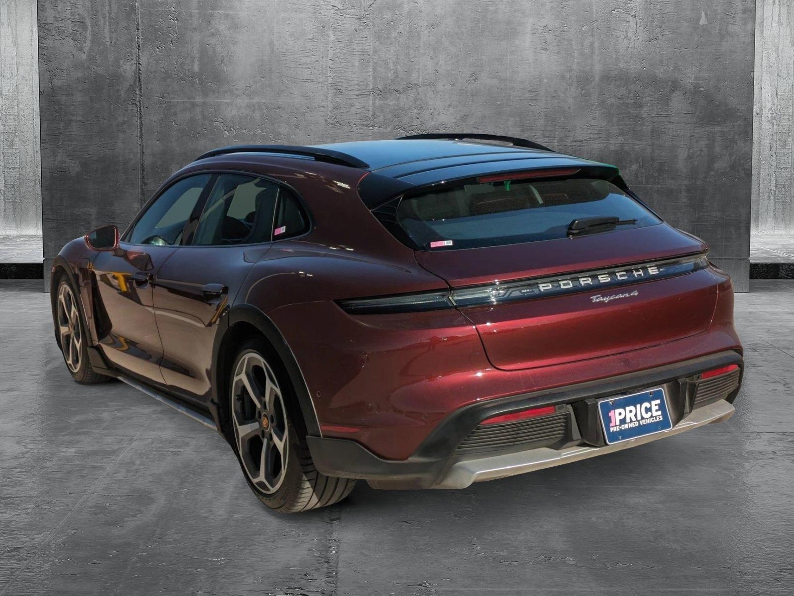 2022 Porsche Taycan Vehicle Photo in Rockville, MD 20852