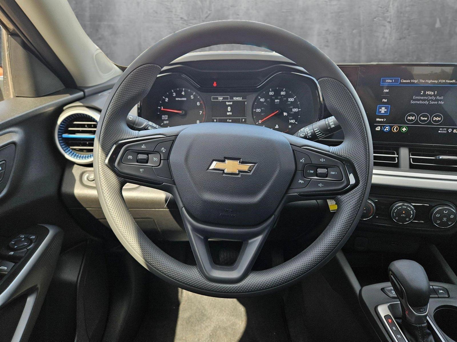 2025 Chevrolet Trax Vehicle Photo in AUSTIN, TX 78759-4154