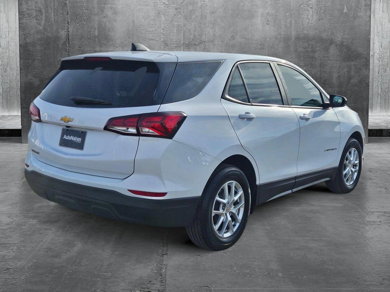 2024 Chevrolet Equinox Vehicle Photo in GILBERT, AZ 85297-0446