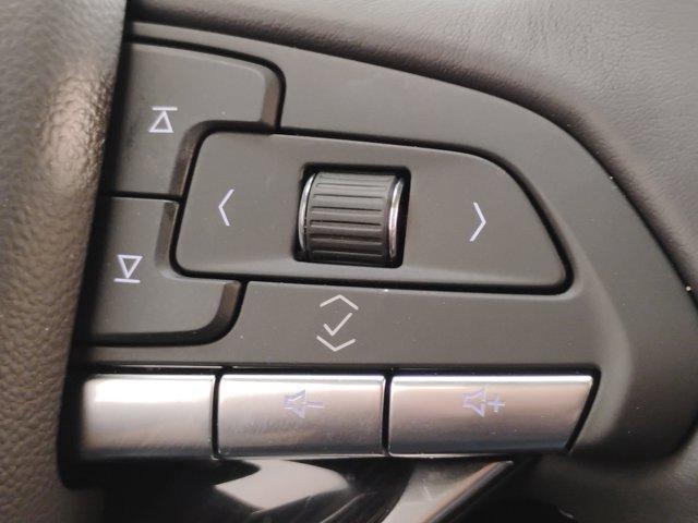 2025 Cadillac XT6 Vehicle Photo in PINEVILLE, NC 28134-8495