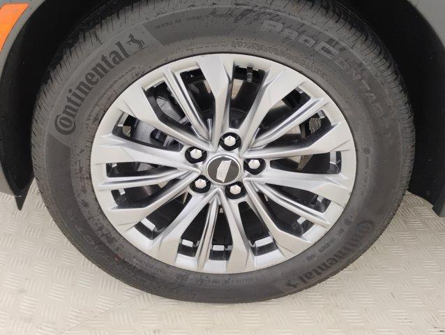 2025 Cadillac XT4 Vehicle Photo in PINEVILLE, NC 28134-8495